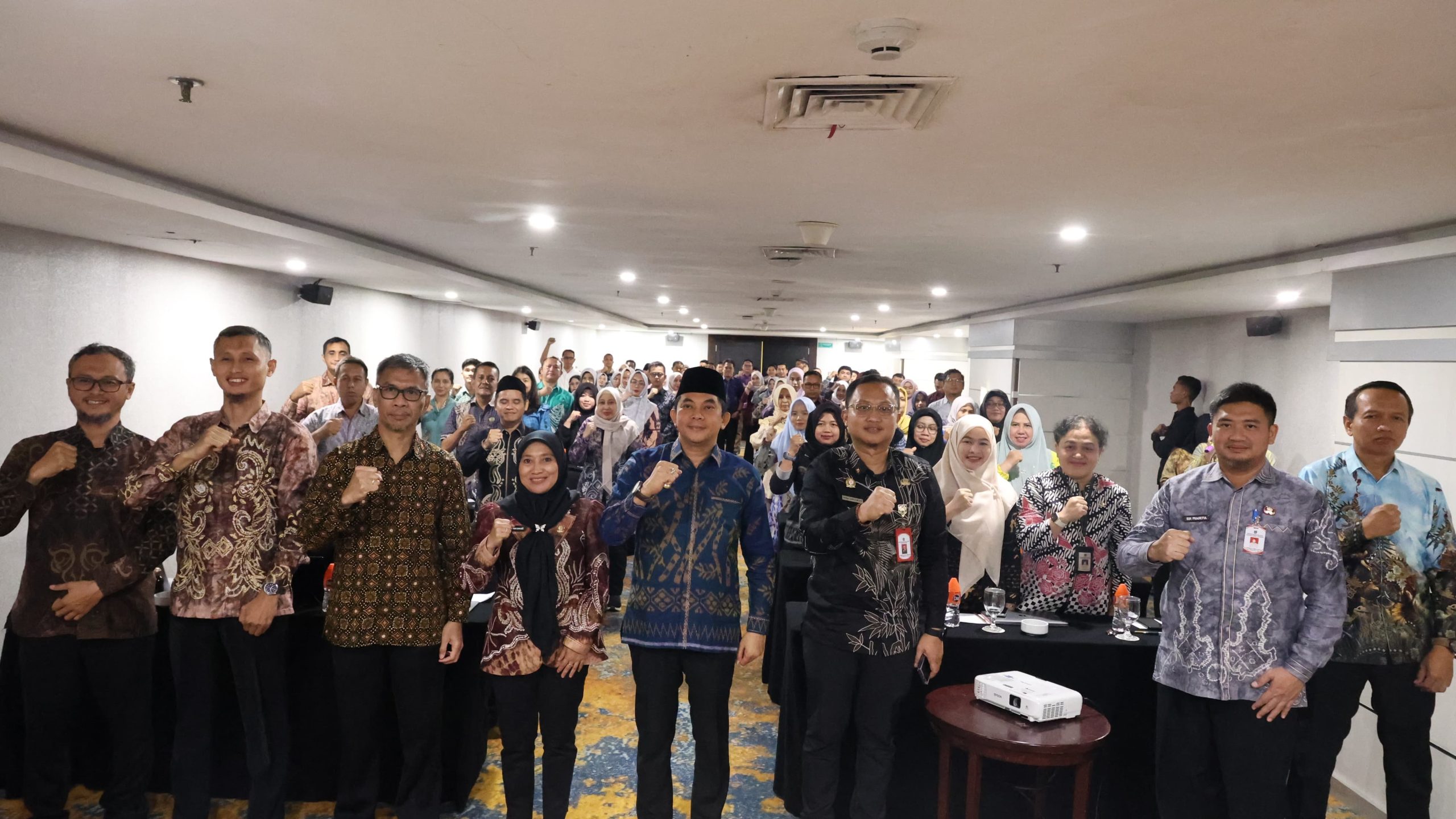 Bupati Tanah Bumbu Andi Rudi Latif resmi membuka Bimbingan Teknis (Bimtek) Sistem Informasi E-Monev Pro Tahun 2026