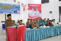 Asisten Bidang Pemerintahan dan Kesejahteraan Rakyat Setda Tanah Bumbu, M. Putu Wisnu Wardhana, menyampaikan sambutan Bupati Tanah Bumbu saat membuka Musrenbang RKPD Tahun Rencana 2027.