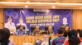 Kepala Diskominfostasan Tanah Laut, Rika Amalia, membuka kegiatan sertifikasi kompetensi pengelola media sosial SKPD yang digelar bekerja sama dengan BNSP di Banjarmasin.