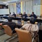 Rombongan Komisi II DPRD Kabupaten Tanah Bumbu saat melakukan kunjungan kerja dan studi komparatif ke Perumda Air Minum Surya Sembada Kota Surabaya, Senin (11/05/2026).