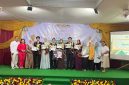 Para pemenang dan finalis Pemilihan Duta Program Studi Sarjana Keperawatan STIKES Intan Martapura Tahun 2026 berfoto bersama jajaran dosen dan panitia usai grand final yang berlangsung meriah di Martapura, Minggu (3/5/2026).
