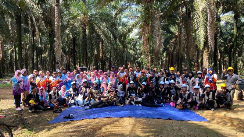 Jurusan Keperawatan Fakultas Kedokteran dan Ilmu Kesehatan, Universitas Lambung Mangkurat, bekerja sama dengan Universiti Teknologi Malaysia