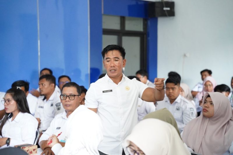 Peserta dari SKPD dan kecamatan mengikuti Monitoring dan Evaluasi PPID serta SP4N-LAPOR! yang digelar Diskominfo SP Tanah Bumbu di Gunung Tinggi, Batulicin, Rabu (06/05/2026).