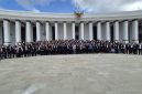 Foto bersama peserta Rapat Koordinasi (Rakor) LLDIKTI Wilayah XI bersama jajaran Kemdiktisaintek, Otorita IKN, serta pimpinan perguruan tinggi negeri dan swasta se-Kalimantan di kawasan Kemenko 3 Ibu Kota Nusantara (IKN), Sabtu (09/05/2026).