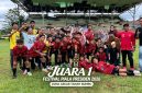 SSB Bunati Putra U12 asal Desa Bunati, Kecamatan Angsana, berpose bersama pelatih, pembina, dan pendukung usai meraih Juara 1 Festival Piala Presiden 2026 Zona Askab Tanah Bumbu di Lapangan Sepak Bola Batulicin, Sabtu (16/05/2026). Tim muda tersebut juga sukses membawa pulang penghargaan Best Goalkeeper.