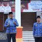 Wakil Bupati Tanah Laut, H. Muhammad Zazuli, memimpin apel gabungan yang digelar di halaman Kantor Bupati Tanah Laut, Senin (18/05/2026).