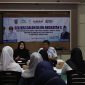 Peserta mengikuti proses seleksi calon peserta Pelatihan Keterampilan Kerja Angkatan X yang digelar Dinas Sosial Tanah Bumbu bekerja sama dengan PRSTS Barakat Cangkal Bacari Provinsi Kalimantan Selatan di Kantor Dinsos Tanah Bumbu, Gunung Tinggi, Batulicin, Rabu (20/05/2026).