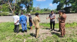 Warga komplek pelita 2 Kelurahan Guntung Manggis, Kota Banjarbaru dengan membuat surat pernyataan penolakan alkah baru