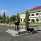 Kapolres Tanah Bumbu AKBP Arief Prasetya memimpin upacara peringatan Hari Lahir Pancasila 2026 di Lapangan Apel Polres Tanah Bumbu, Senin (01/0/2026).