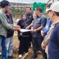 Anggota DPRD Tanah Bumbu bersama jajaran Pemkab Tanah Bumbu meninjau langsung progres pembangunan jembatan penghubung Satui Barat–Desa Jombang di kawasan Batulaki, Kecamatan Satui, Jumat (12/06/2026).