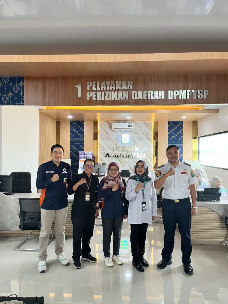 Tim Ombudsman Republik Indonesia saat melakukan sosialisasi pengawasan pelayanan publik dan meninjau Mall Pelayanan Publik (MPP) Tanah Bumbu di Kecamatan Simpang Empat, Rabu (03/06/2026).