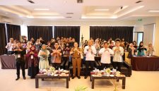 Asisten Perekonomian dan Pembangunan Setda Tanah Bumbu, Eryanto Rais, mewakili Bupati Andi Rudi Latif membuka Pelatihan Petugas Lapangan Sensus Ekonomi 2026 Gelombang I yang diselenggarakan BPS Kabupaten Tanah Bumbu di Batulicin, Selasa (02/06/2026).