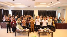 Asisten Perekonomian dan Pembangunan Setda Tanah Bumbu, Eryanto Rais, mewakili Bupati Andi Rudi Latif membuka Pelatihan Petugas Lapangan Sensus Ekonomi 2026 Gelombang I yang diselenggarakan BPS Kabupaten Tanah Bumbu di Batulicin, Selasa (02/06/2026).