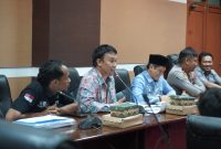 RDP Komisi II DPRD Tanah Bumbu membahas polemik pembelian solar subsidi bagi nelayan Batulicin, Tanah Bumbu, Kamis (04/06/2026).