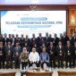Peserta Pelatihan Kepemimpinan Nasional (PKN) Tingkat II Angkatan XVIII Tahun 2026 berfoto bersama usai upacara pembukaan di Aula BPSDMD Provinsi Kalimantan Selatan, Banjarbaru, Rabu (10/06/2026).