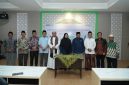 Rektor UNUKASE Dr. Ir. H. Abrani Sulaiman, M.Sc., menghadiri kegiatan Serah Terima Jabatan dan Pelantikan Dewan Direksi LPPOM Provinsi Kalsel