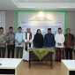 Rektor UNUKASE Dr. Ir. H. Abrani Sulaiman, M.Sc., menghadiri kegiatan Serah Terima Jabatan dan Pelantikan Dewan Direksi LPPOM Provinsi Kalsel