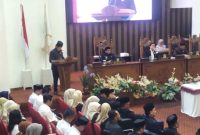 Suasana Rapat Paripurna DPRD Kabupaten Tanah Bumbu saat penyampaian pandangan akhir fraksi terkait Raperda Pertanggungjawaban Pelaksanaan APBD Tahun Anggaran 2025, Rabu (01/07/2026).