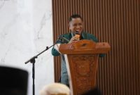 Wakil Bupati Tanah Laut, H.M. Zazuli saat sambutan dalam acara Pelantikan PC IPNU dan IPPNU Tala masa khidmat 2025-2027 di Aula Kediaman Wakil Bupati, Sabtu (11/07/2026).