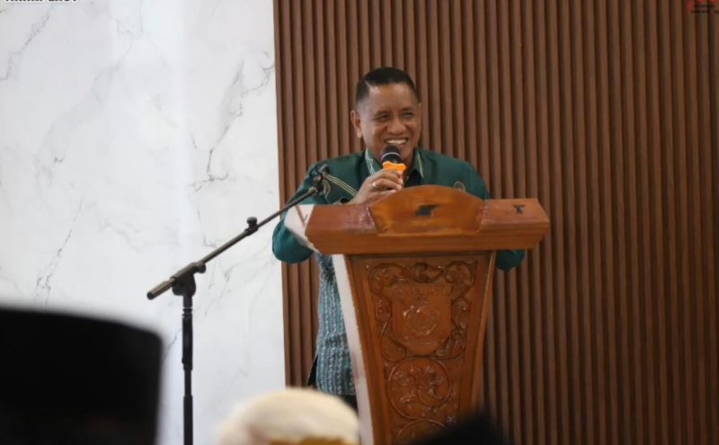 Wakil Bupati Tanah Laut, H.M. Zazuli saat sambutan dalam acara Pelantikan PC IPNU dan IPPNU Tala masa khidmat 2025-2027 di Aula Kediaman Wakil Bupati, Sabtu (11/07/2026).