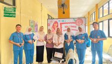 Mahasiswa Praktik Profesi Jurusan Keperawatan FKIK Universitas Lambung Mangkurat (ULM) bersama dosen pembimbing dan tim Promosi Kesehatan (Promkes) RSUD Ratu Zalecha Martapura usai menggelar edukasi mengenai hipertensi dalam kehamilan kepada ibu hamil di Poli Kandungan dan Kebidanan, Rabu (22/07/2026).