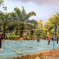 Lapangan voli di RT 03 Desa Madu Retno, Kecamatan Karang Bintang, yang dibangun melalui program Bupati Tanah Bumbu Andi Rudi Latif kini menjadi pusat aktivitas olahraga dan ruang berkumpul masyarakat setiap sore.