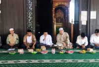 Civitas akademika UNUKASE menggelar tahlilan dan doa bersama di Masjid Kampus As-Su'ada Syeikh Abdul Qadir Hasan, Selasa (04/08/2026)
