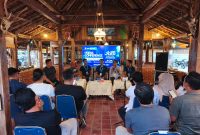 Suasana konferensi pers Tanbu Beraksi Run 2026 yang digelar panitia bersama awak media di Tanah Bumbu, Kamis (13/08/2026).