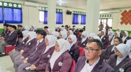 Sebanyak 79 mahasiswa mengikuti prosesi yudisium yang menjadi penanda berakhirnya perjalanan akademik mereka di STIKes Intan Martapura