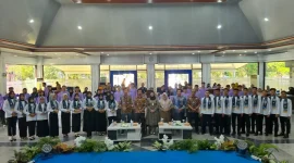 Foto Bersama usai acara pembukaan Jambore Ajang Kreativitas dan Apresiasi Duta Generasi Berencana (GenRe) Tahun 2026 di Gedung Balairung Tuntung Pandang, Pelaihari, Selasa (04/08/2026).