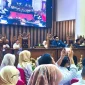 Suasana Rapat Paripurna DPRD Kabupaten Tanah Bumbu dengan agenda penyampaian jawaban Bupati terhadap pemandangan umum fraksi-fraksi terkait RAPBD Perubahan Tahun Anggaran 2026, di Ruang Utama DPRD Tanah Bumbu, Rabu (02/09/2026).