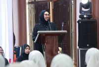 Ketua TP PKK Kabupaten Tanah Bumbu Andi Irmayani Rudi Latif menghadiri Peringatan Maulid Nabi Muhammad SAW Tahun 2026 di Gedung Aksi Merah Putih Kapet, Simpang Empat, Selasa (1/9/2026).