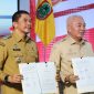 Gubernur Kalimantan Selatan H. Muhidin mengapresiasi Bupati Tanah Bumbu Andi Rudi Latif atas dukungan penerangan jalan di jalur strategis Batulicin-Banjarbaru.