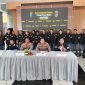 Kapolres Tanah Bumbu AKBP Novy Adi Wibowo saat memimpin konferensi pers pengungkapan kasus dugaan persetubuhan anak di Pendopo Gajah Mada, Kamis (03/09/2026).