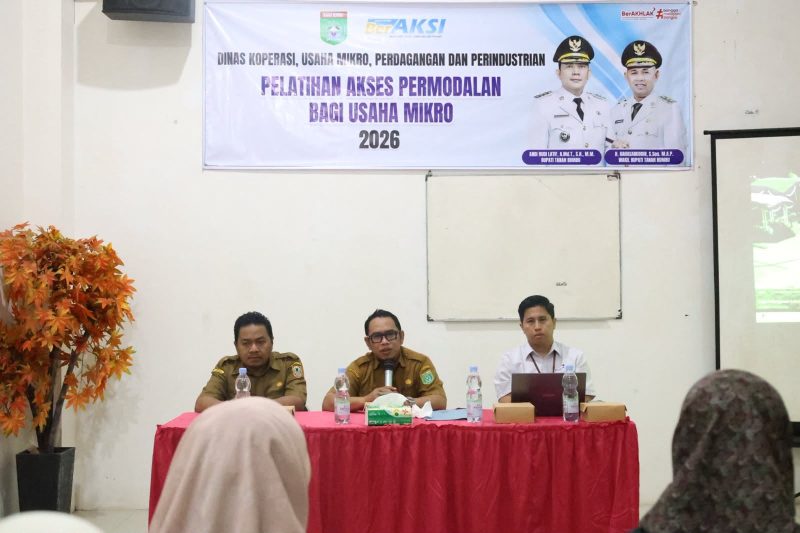 Pemkab Tanah Bumbu menggelar Pelatihan Akses Permodalan bagi Usaha Mikro Tahun 2026 di Aula Sunrise Guest House, Senin (7/9/2026).