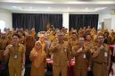 Staf Ahli Bidang Ekonomi, Pembangunan, dan SDM Tanah Bumbu Adrianto Wicaksono saat mewakili Bupati Andi Rudi Latif membuka Workshop Peningkatan Kapasitas SDM BLUD di Batulicin, Selasa (8/9/2026).