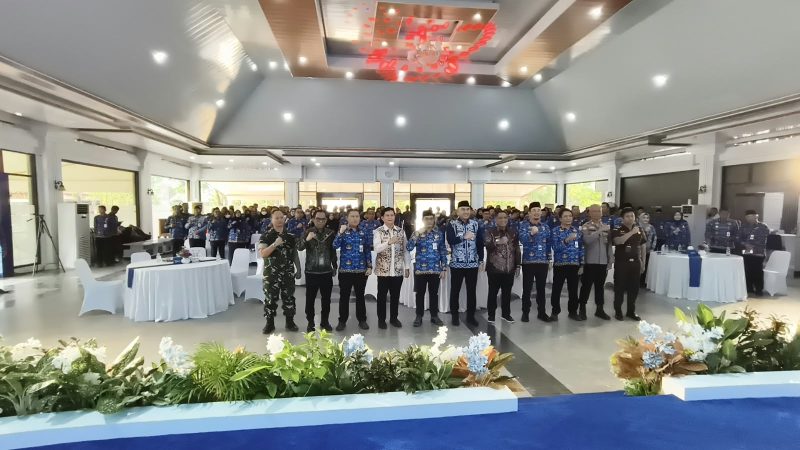 Bupati Tanah Laut, Rahmat Trianto saat menghadiri peluncuran Tanah Laut Innovation Award 2026 di Balairung Tuntung Pandang, Pelaihari, Kamis (17/9/2026).