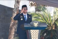 Bupati Tanah Bumbu Andi Rudi Latif menjadi Inspektur Upacara Peringatan Hari Kesaktian Pancasila 2026 di Halaman Kantor Bupati Tanah Bumbu, Gunung Tinggi, Batulicin, Kamis (1/10/2026).