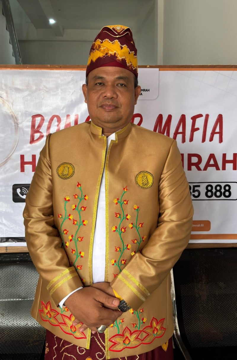 Pasar Terapung Lok Baintan merupakan salah satu warisan budaya Banjar yang memiliki nilai sejarah, tradisi, dan daya tarik wisata
