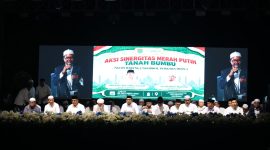 Suasana kegiatan Ngobrol Perkara Iman (Ngopi) Bareng dalam rangka Aksi Sinergitas Merah Putih di Lapangan Kantor Kecamatan Angsana, Kabupaten Tanah Bumbu, Jumat (9/10/2026).