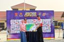 Kepala BPJS Ketenagakerjaan Cabang Batulicin bersama Komandan Batalyon Brimob dan perwakilan Pemerintah Kabupaten Tanah Bumbu saat penyerahan simbolis kartu perlindungan bagi peserta Turnamen Mini Soccer Brimob Cup III Tanah Bumbu, Jumat (9/10/2026).