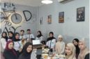 Mahasiswa Program Studi Keperawatan, FKIK, ULM, melaksanakan edukasi kesehatan mengenai siklus menstruasi dan gangguan reproduksi.