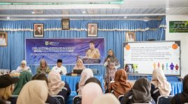 Peserta Sekolah Pangan mengikuti pelatihan pengolahan ikan menjadi berbagai menu bergizi di Aula Kecamatan Kuranji, Tanah Bumbu.